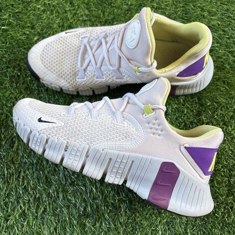 Nike Free Metcon 4 Wild Berry Purple/White Sneaker CZ0596-157 Women’s Size 7